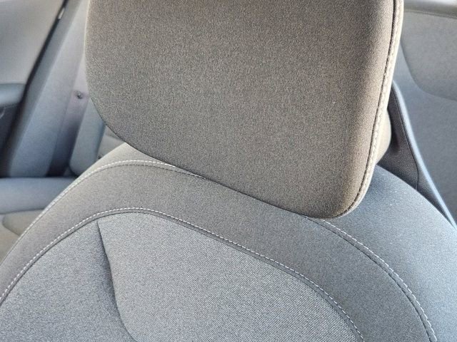 Used 2025 Kia K4 FWD image 24