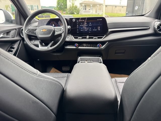 Used 2026 Chevrolet Equinox LT w/ Convenience Package II AWD/4WD image 34