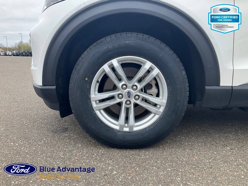 Certified 2023 Ford Explorer XLT w/ Equipment Group 202A AWD/4WD image 31