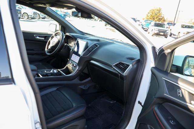 Certified 2024 Ford Edge ST-Line image 30