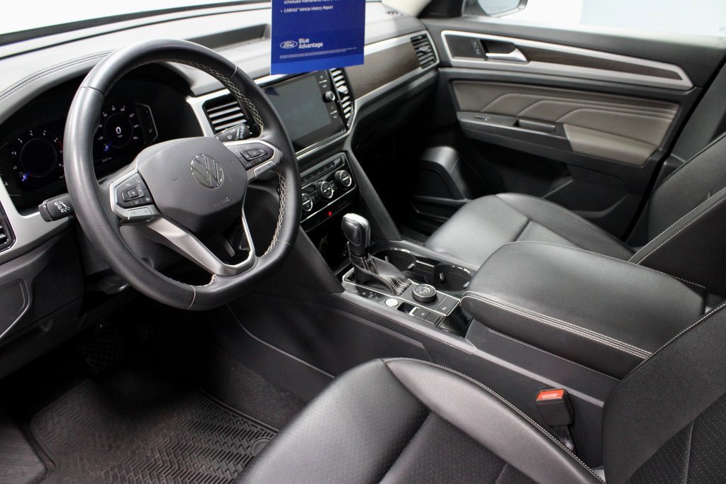 Used 2023 Volkswagen Atlas SE image 25