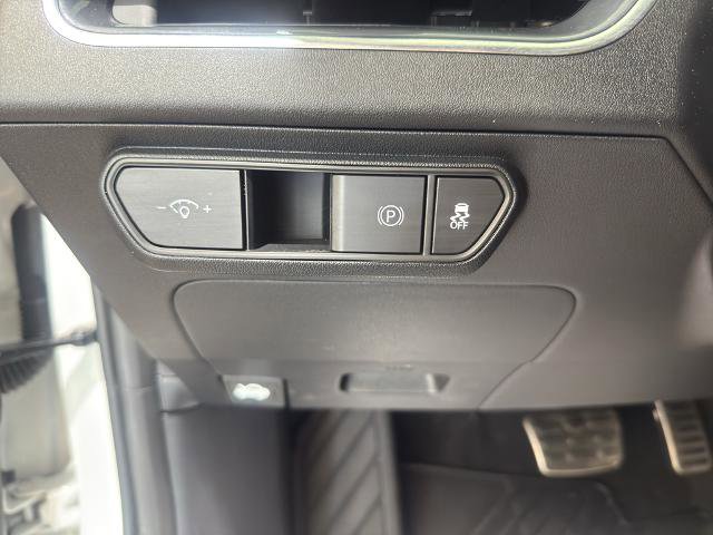 Used 2025 Kia K4 GT-Line Turbo FWD image 12