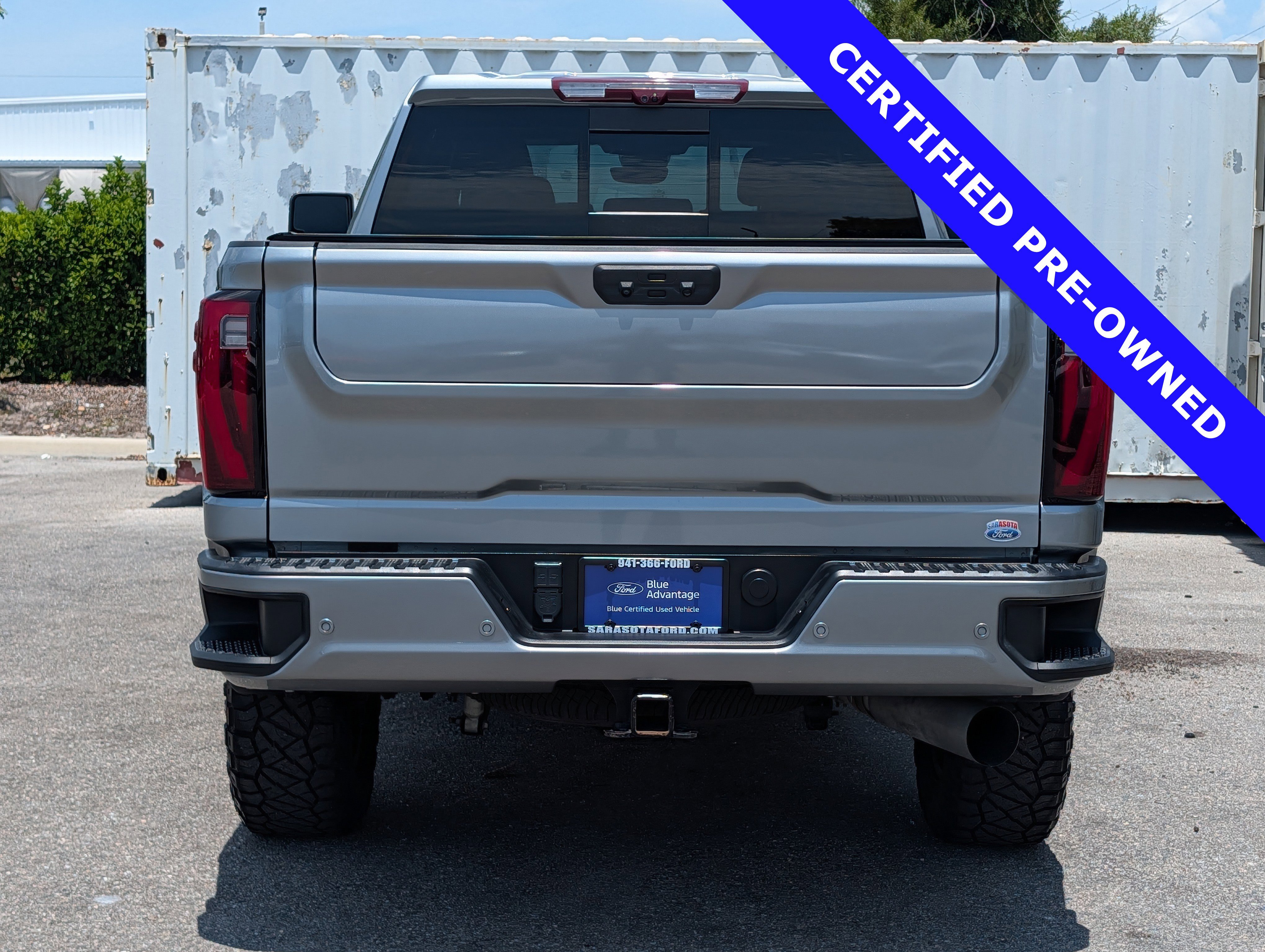 Used 2024 GMC Sierra 2500 Denali w/ Denali Reserve Package AWD/4WD image 5