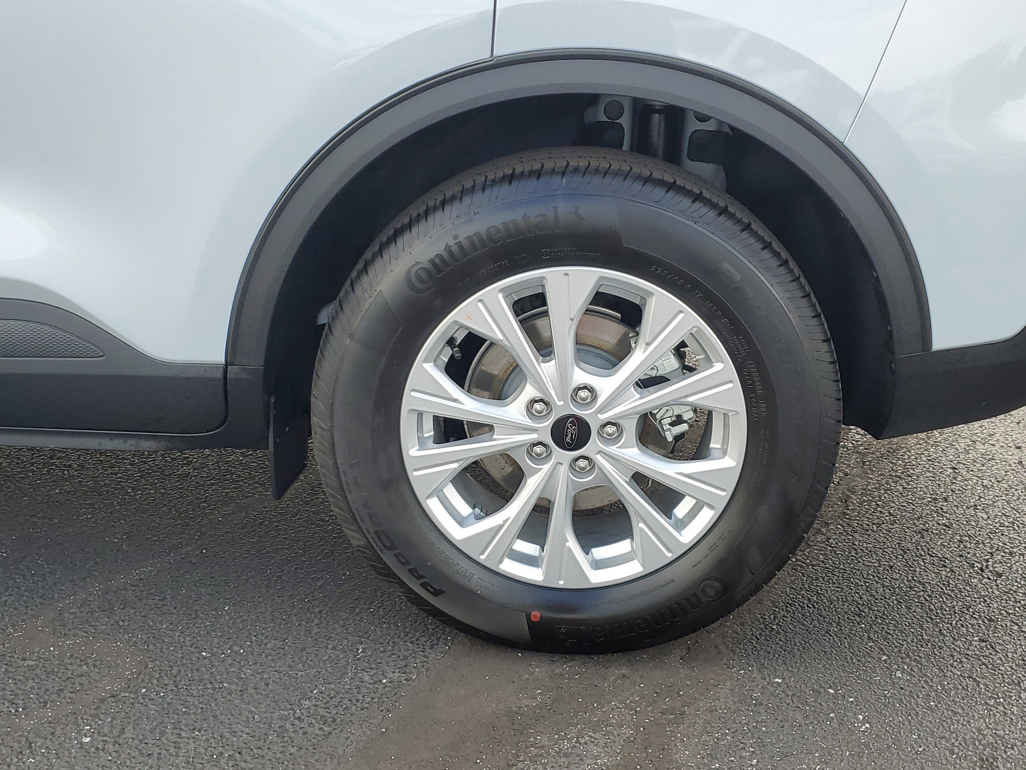 Certified 2026 Ford Escape Active w/ Cold Weather Package image 5