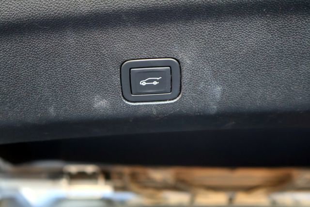 Used 2021 Chevrolet Tahoe High Country image 25