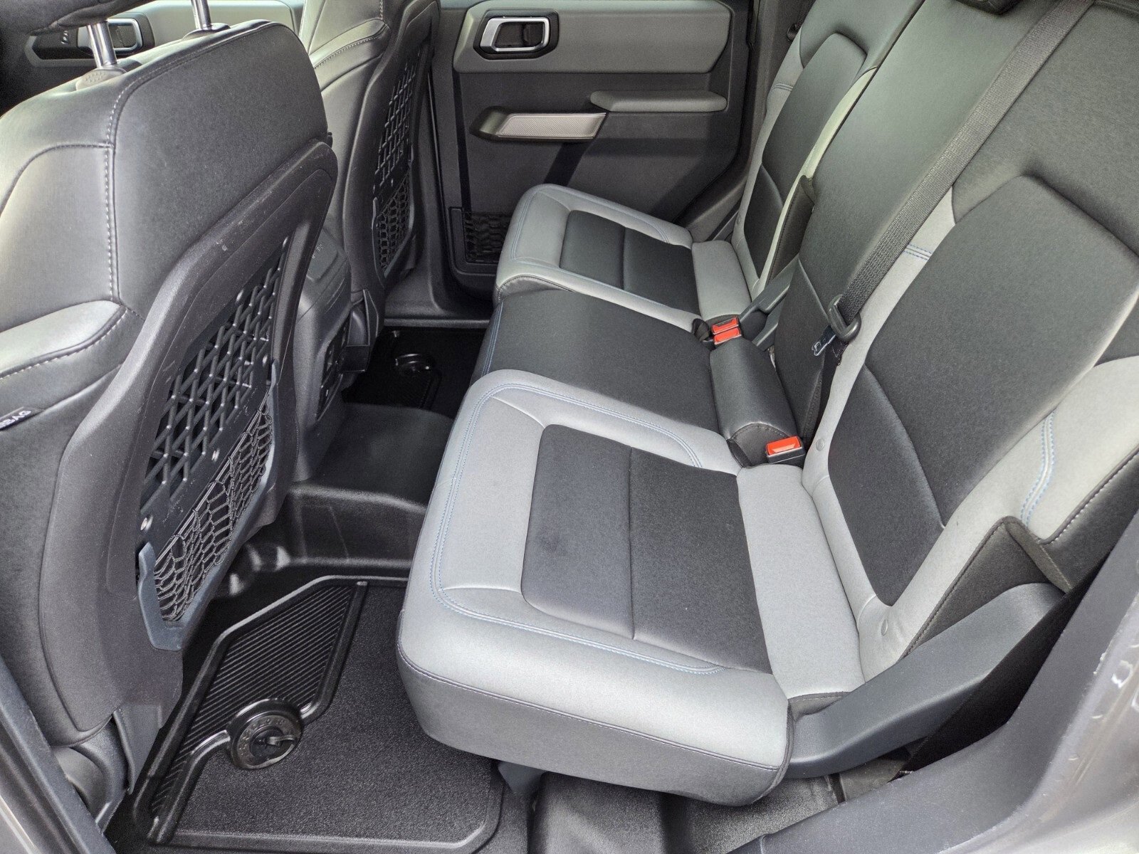 Certified 2021 Ford Bronco Black Diamond image 11