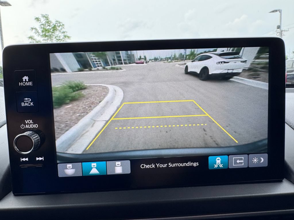 Used 2023 Honda Pilot Touring image 18