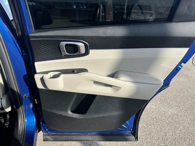 Used 2021 Kia Sorento S w/ Panoramic Sunroof Package image 41