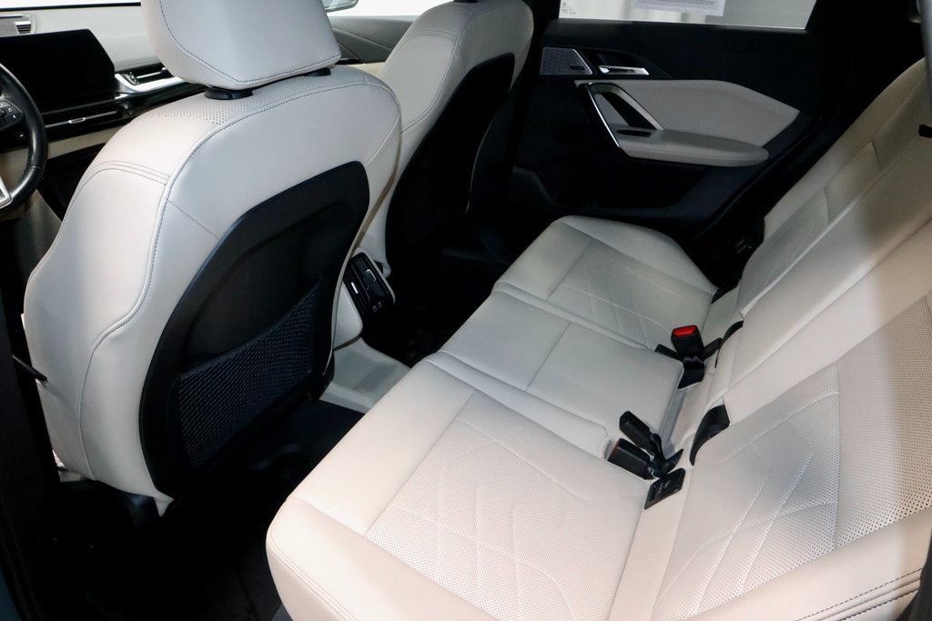 Used 2023 BMW X1 xDrive28i w/ Premium Package image 21