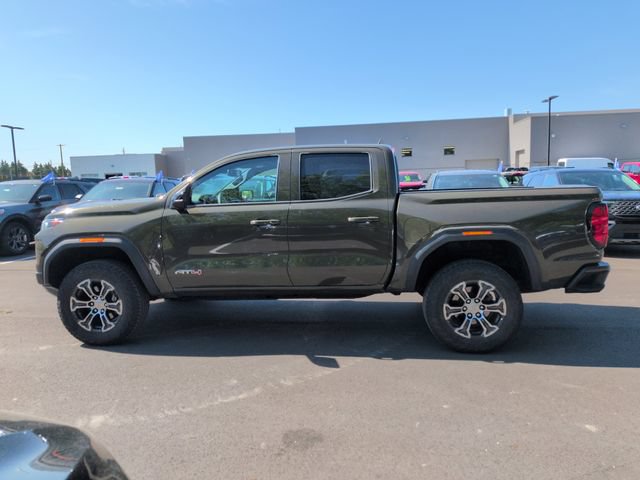 Used 2023 GMC Canyon AT4 w/ AT4 Premium Package AWD/4WD image 8