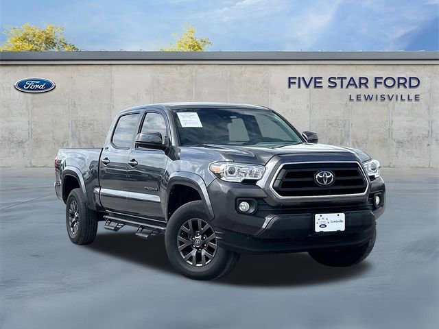 Used 2022 Toyota Tacoma SR5 RWD image 2