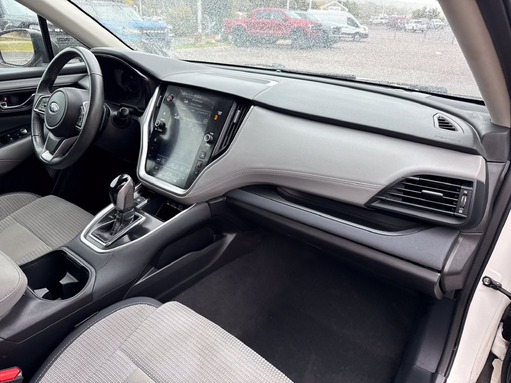 Used 2023 Subaru Outback Premium AWD/4WD image 27