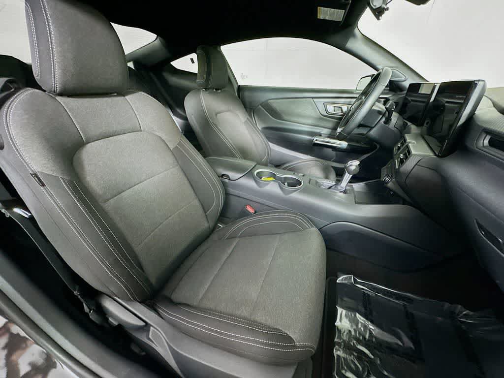 Certified 2024 Ford Mustang Coupe RWD image 13