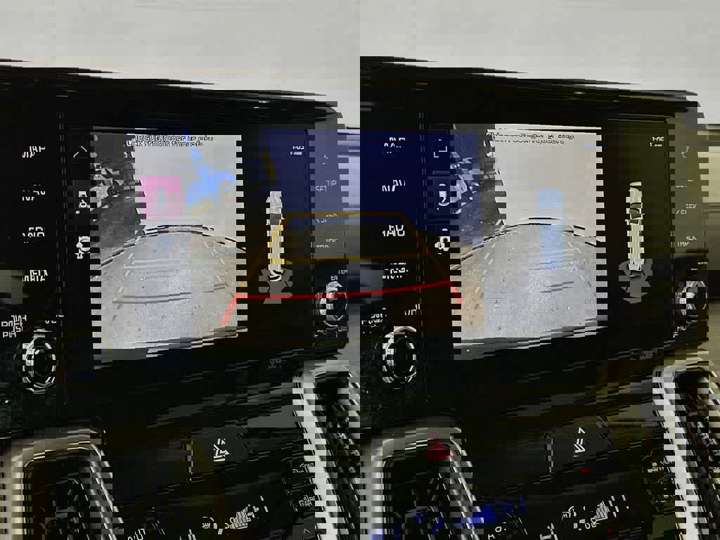 Used 2023 Kia Sorento EX w/ Panoramic Sunroof Package image 29