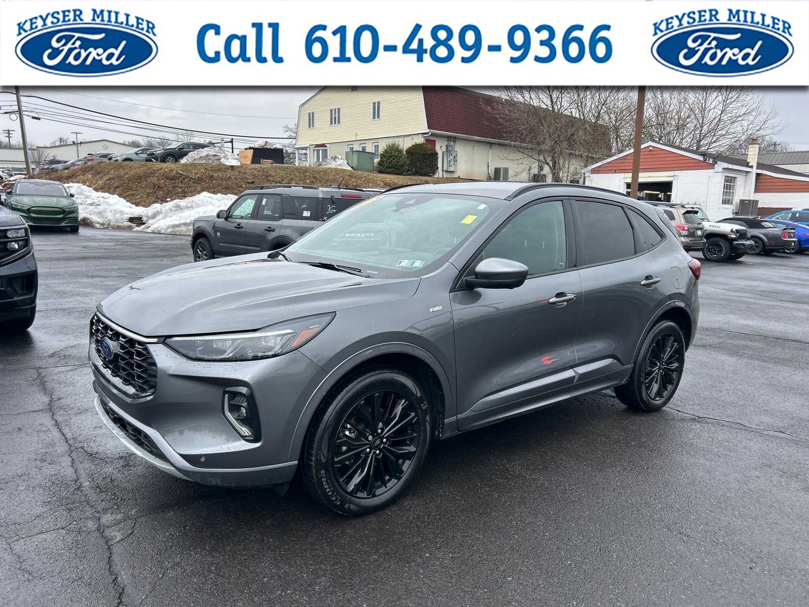 Certified 2023 Ford Escape ST-Line Elite image 1