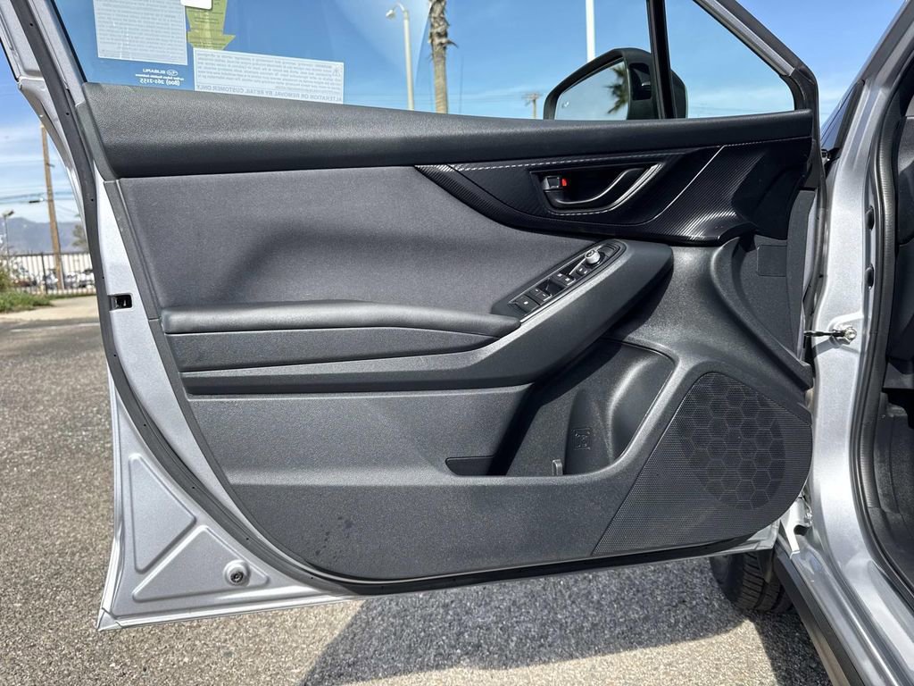 Used 2021 Subaru Crosstrek 2.0i Premium w/ Moonroof Package image 18