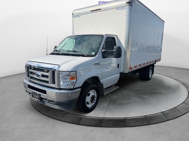 Certified 2022 Ford E-350 and Econoline 350 Super Duty w/ Power Windows & Locks Group RWD image 1