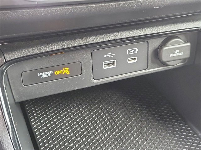 Used 2025 Honda CR-V EX image 18