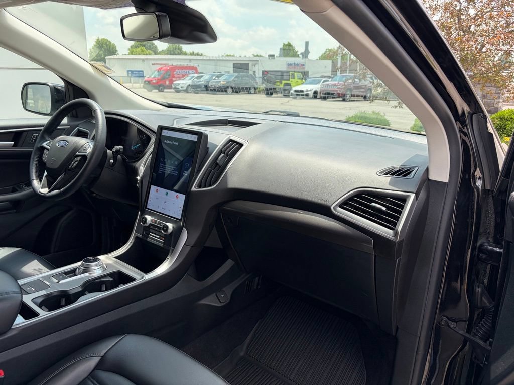 Certified 2023 Ford Edge SEL w/ Convenience Package AWD/4WD image 34