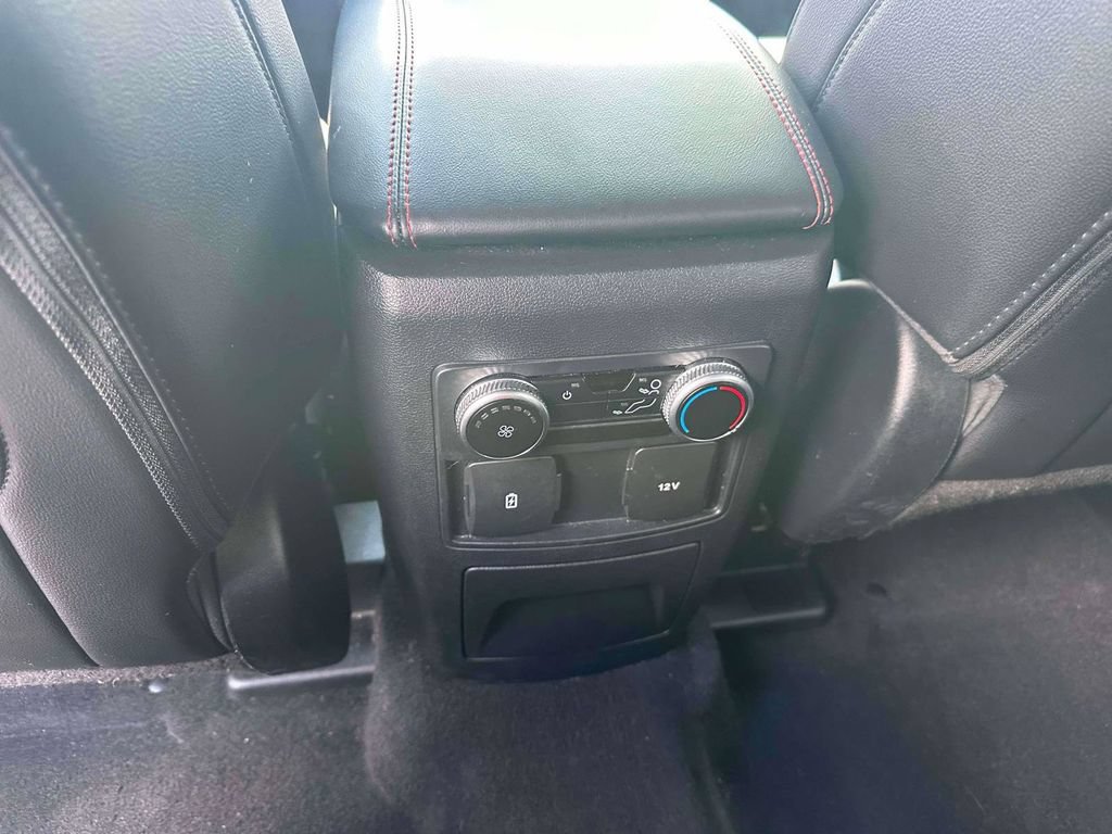 Certified 2023 Ford Explorer ST-Line AWD/4WD image 12