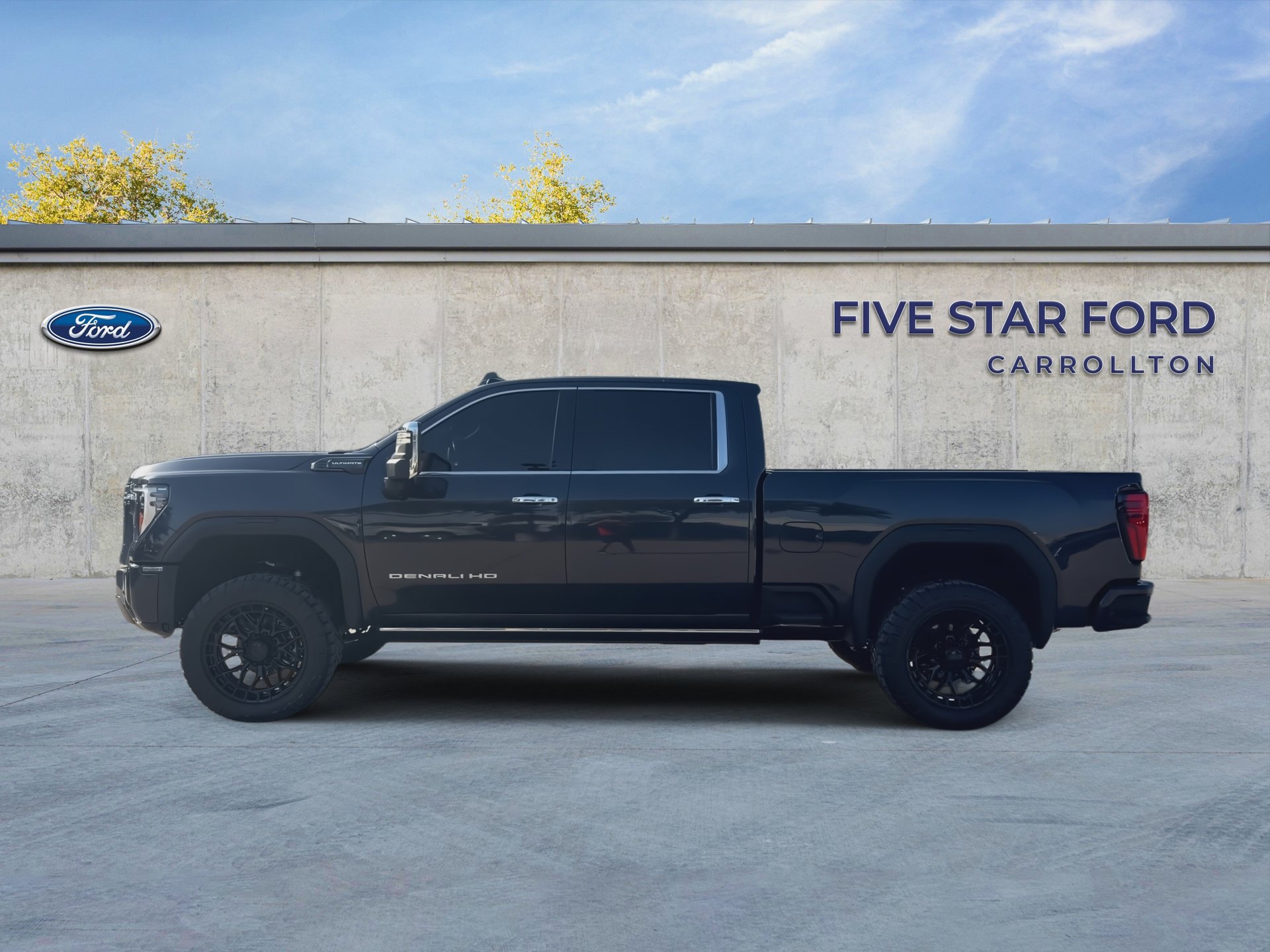 Used 2024 GMC Sierra 2500 Denali Ultimate AWD/4WD image 7