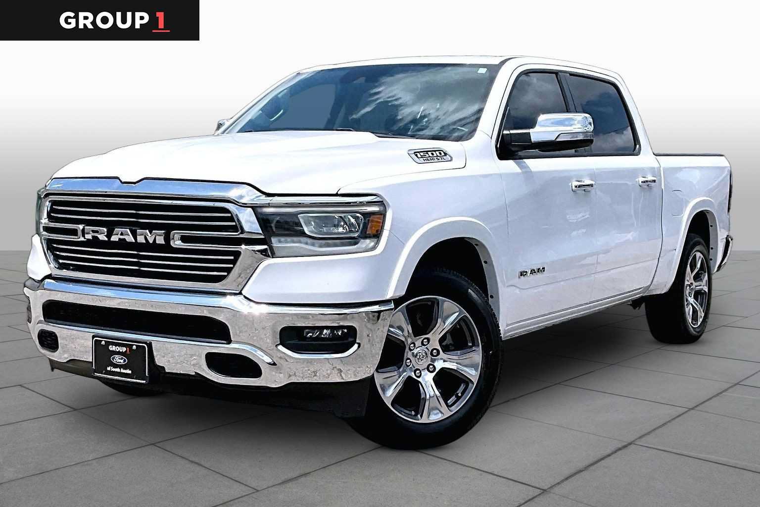 Used 2022 RAM 1500 Laramie AWD/4WD image 1