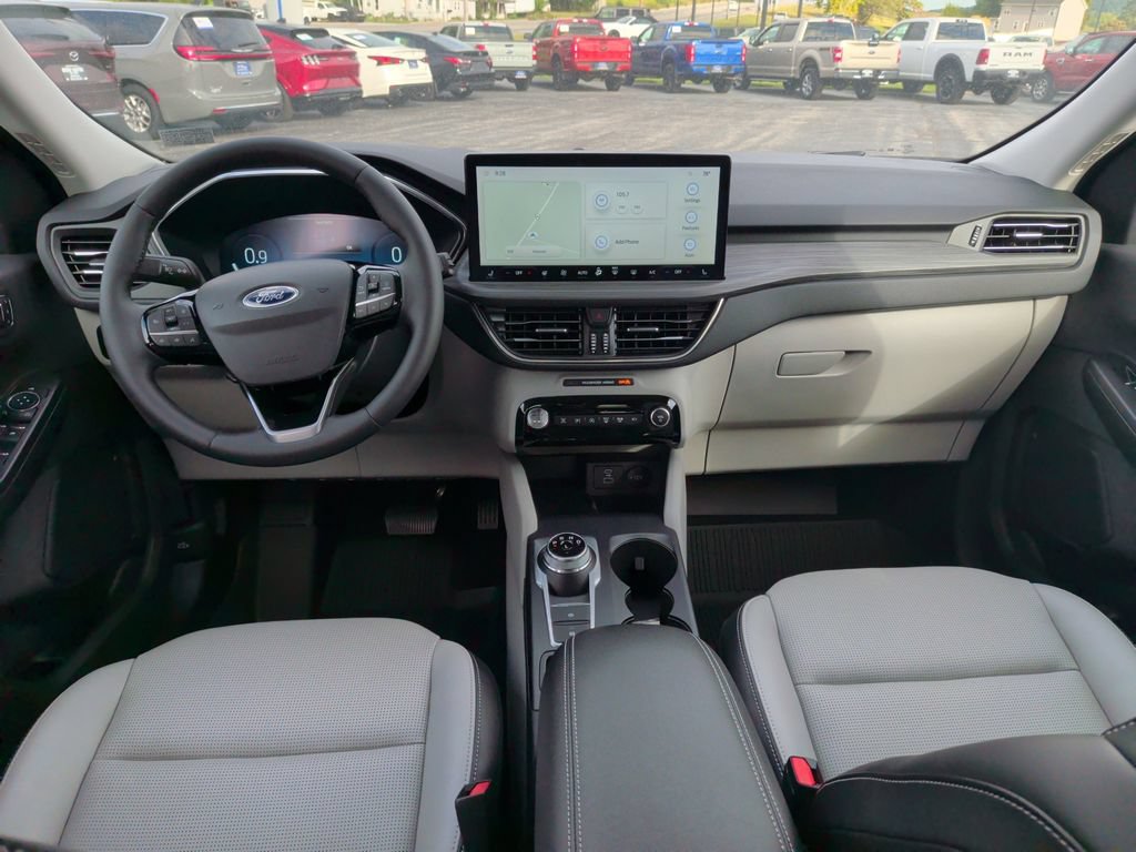 Certified 2023 Ford Escape Platinum AWD/4WD image 15