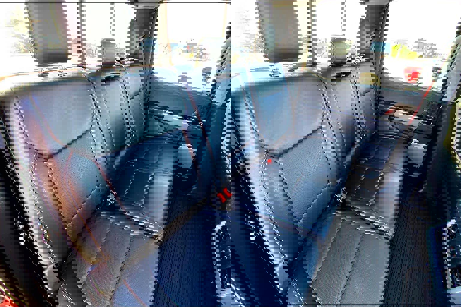 Certified 2021 Ford F150 Lariat w/ Equipment Group 502A High image 18