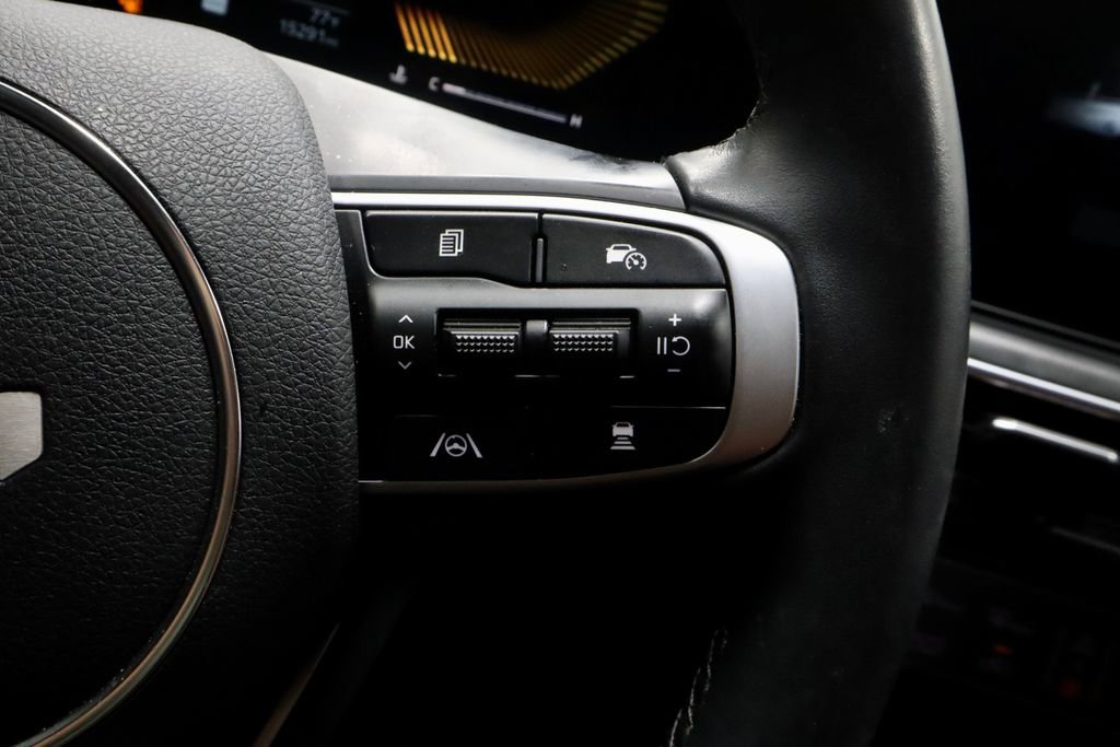 Used 2025 Kia K5 GT-Line w/ GT-Line Premium Package FWD image 30