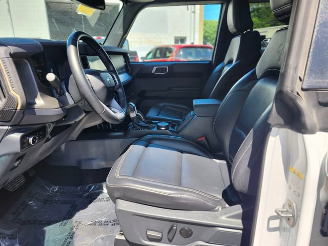 Certified 2025 Ford Bronco Badlands AWD/4WD image 17
