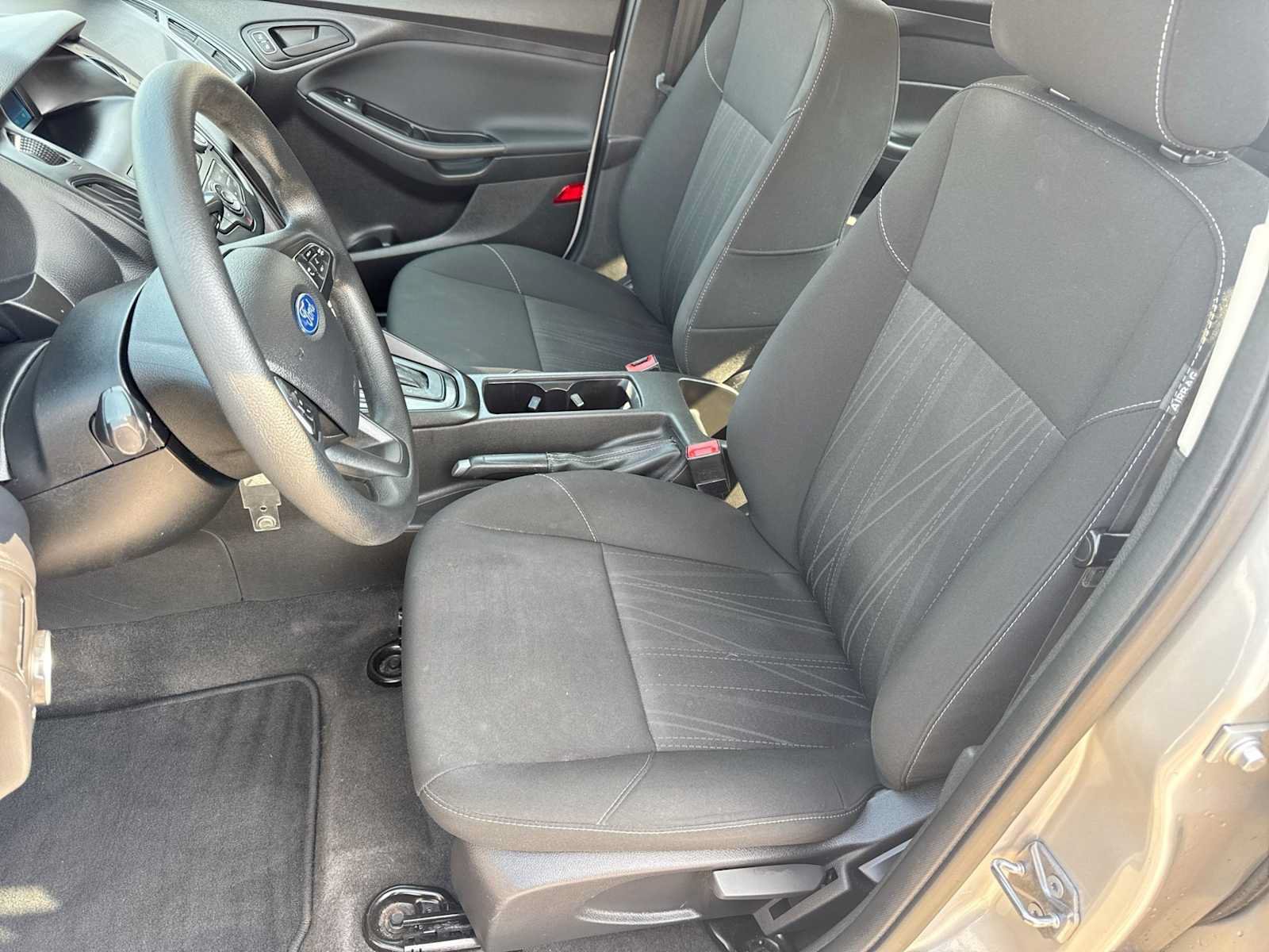 Certified 2018 Ford Focus S FWD image 15