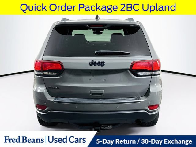 Used 2019 Jeep Grand Cherokee Laredo AWD/4WD image 8
