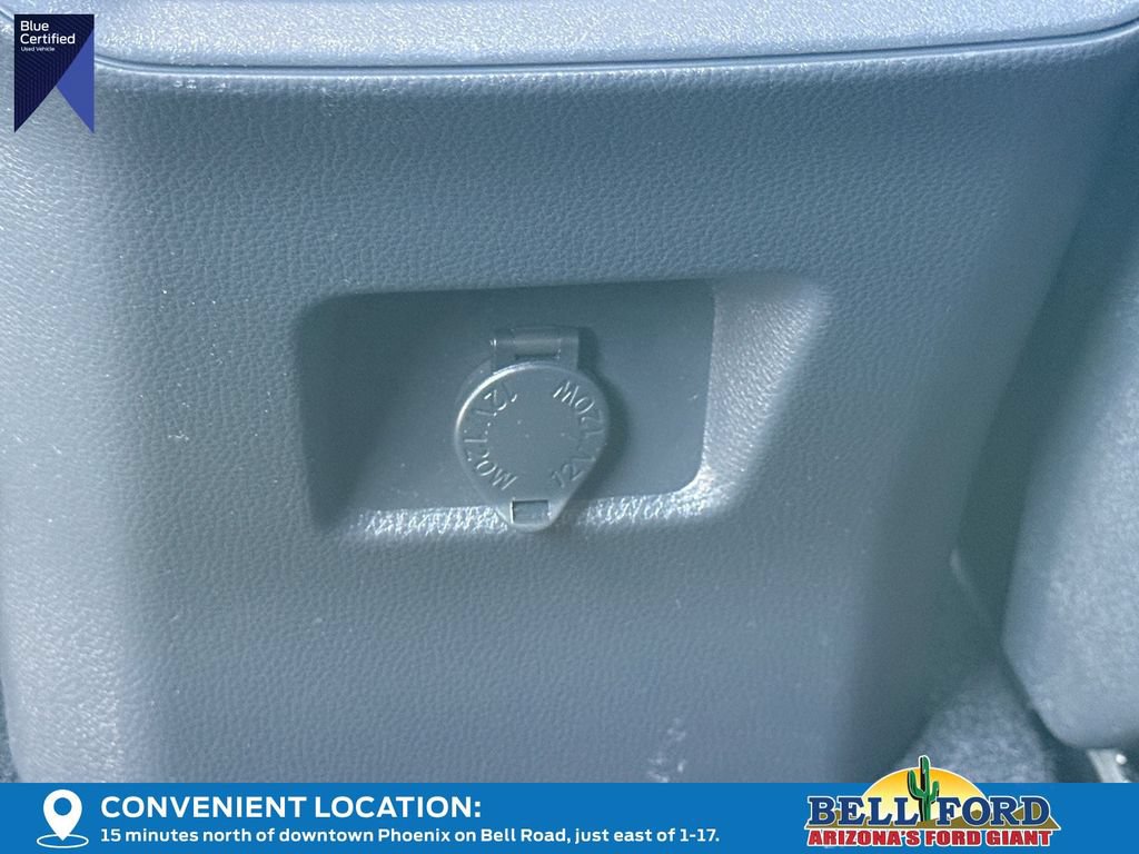 Used 2022 Toyota RAV4 LE AWD/4WD image 29