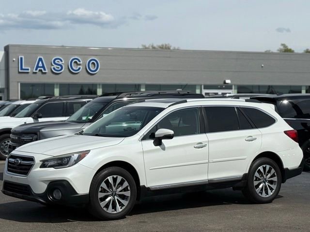 Used 2018 Subaru Outback 3.6R Touring AWD/4WD image 1