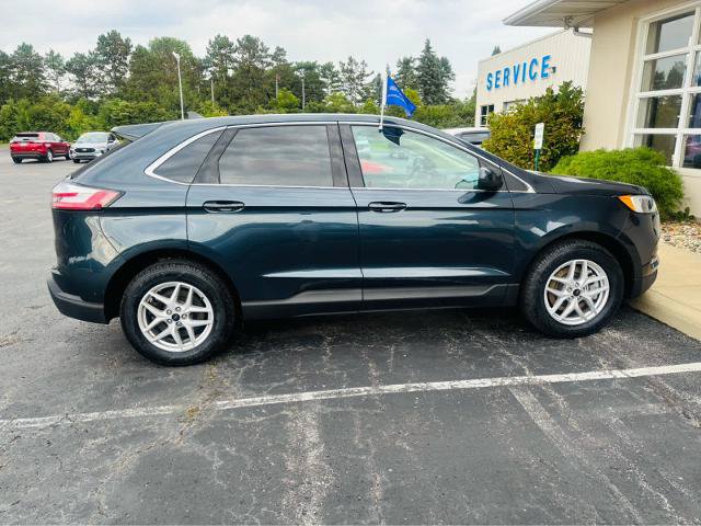 Certified 2023 Ford Edge SEL w/ Convenience Package AWD/4WD image 2