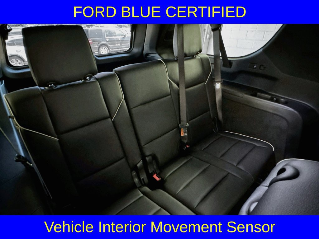 Used 2025 Cadillac Escalade ESV Premium Luxury w/ Touring Package AWD/4WD image 32