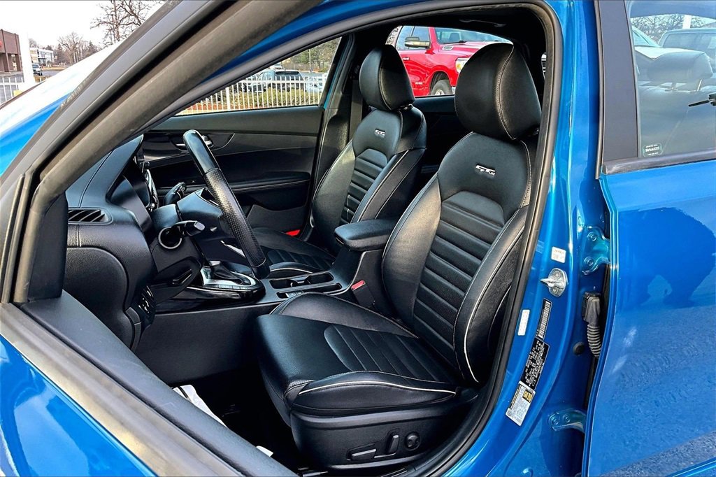 Used 2022 Kia Forte GT-Line w/ GT-Line Premium Package image 24