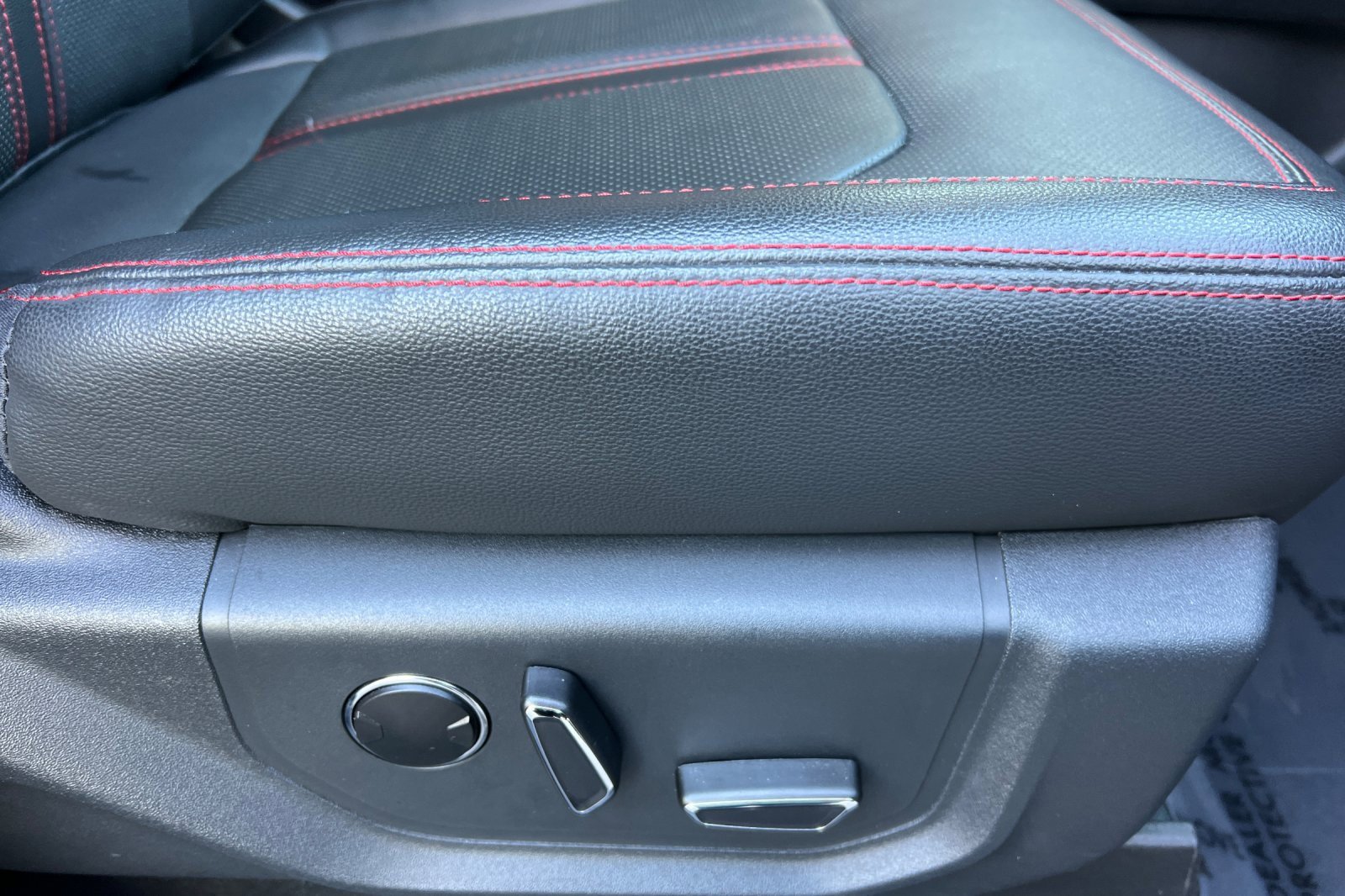 Certified 2022 Ford Expedition Limited image 23