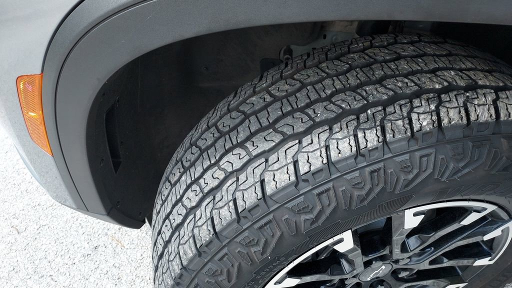 Used 2025 Chevrolet Traverse Z71 w/ Driver Confidence Package image 10