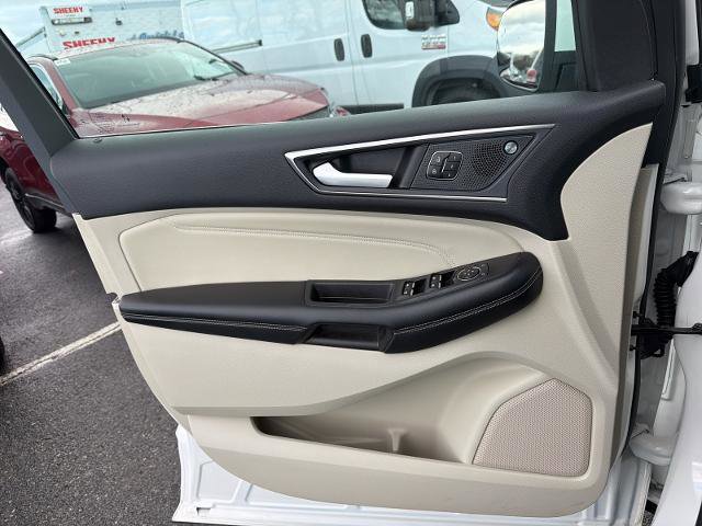 Certified 2021 Ford Edge Titanium image 27