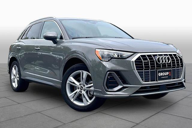 Used 2021 Audi Q3 2.0T Premium w/ Convenience Package AWD/4WD image 3