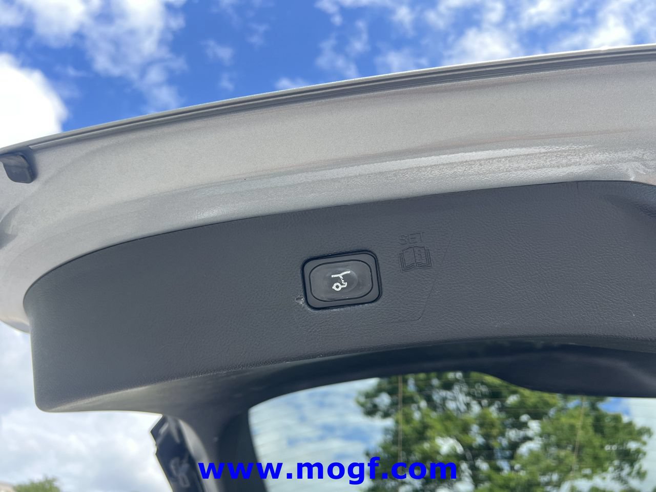 Certified 2024 Ford Edge Titanium AWD/4WD image 24