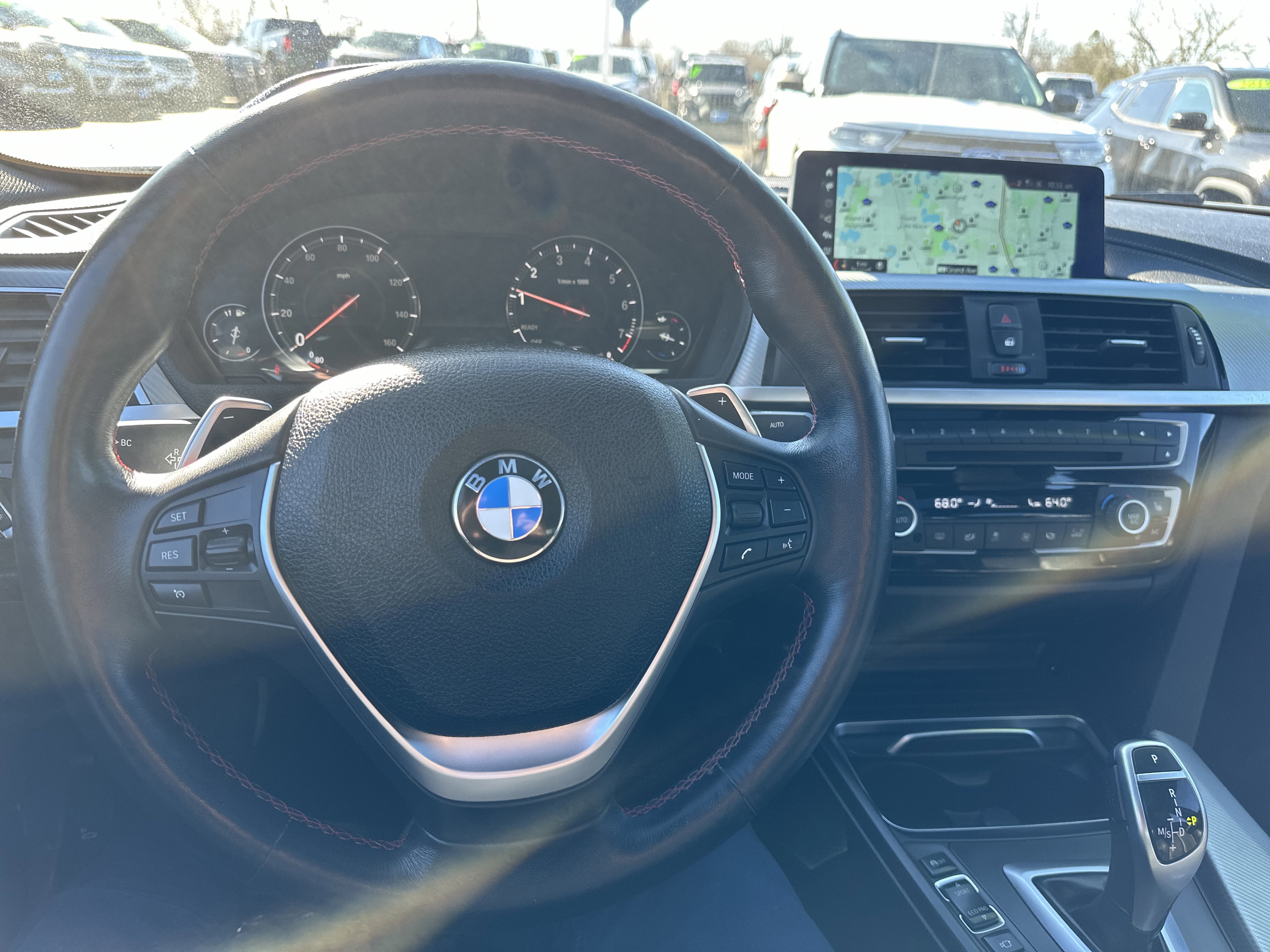 Used 2018 BMW 330i xDrive 330i xDrive image 12