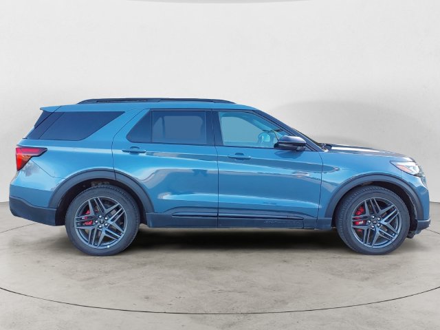 Certified 2025 Ford Explorer ST w/ Sun And Sound Package AWD/4WD image 4