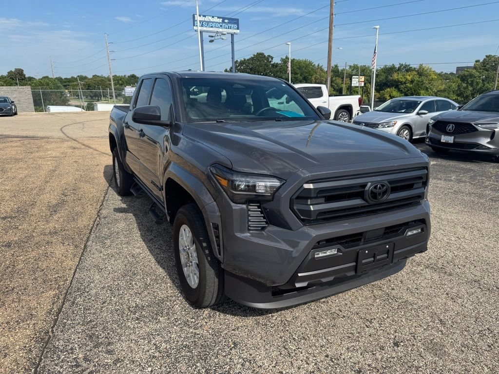 Used 2025 Toyota Tacoma SR5