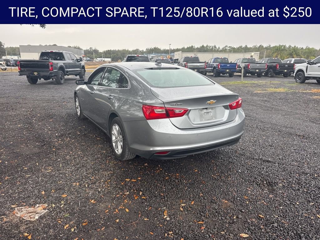 Used 2024 Chevrolet Malibu LT image 3