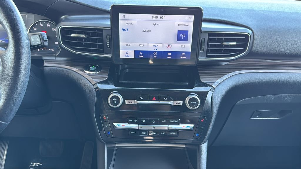 Certified 2021 Ford Explorer Limited w/ Hybrid Equipment Group 310A RWD image 11