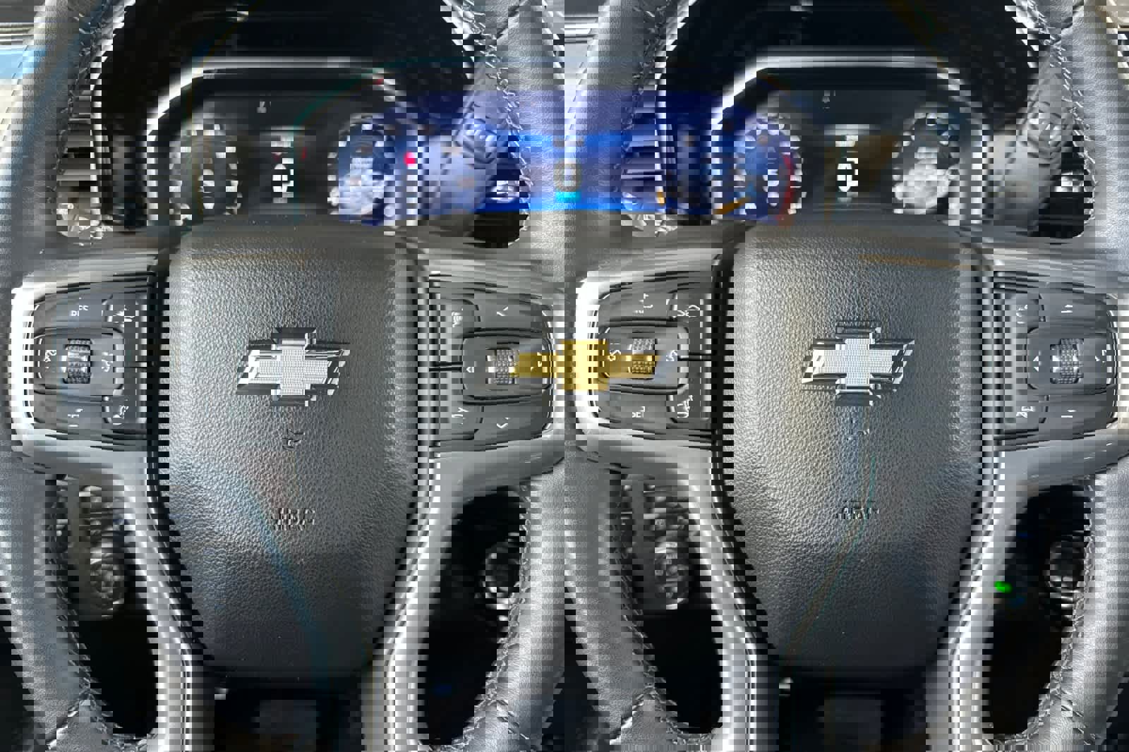 Used 2025 Chevrolet Silverado 3500 LTZ w/ LTZ Premium Package image 23