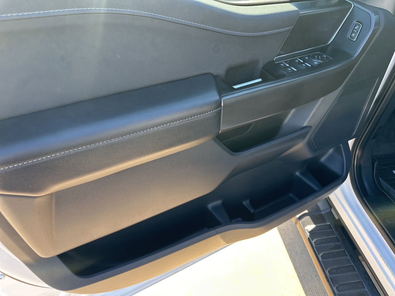 Certified 2024 Ford F150 XLT w/ Equipment Group 302A MID image 17