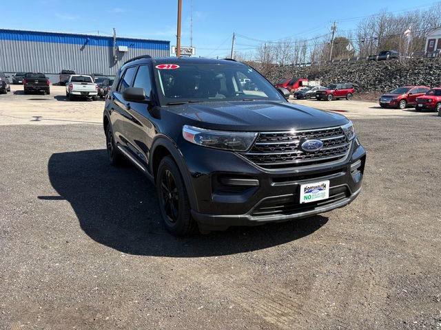 Certified 2021 Ford Explorer XLT image 2